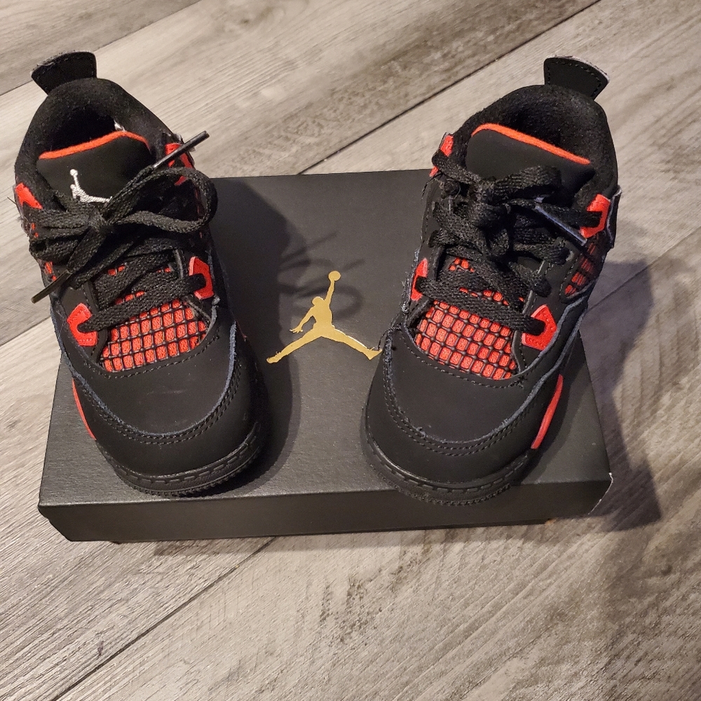 Nike Air Jordan 4 'Red Thunder' 7C